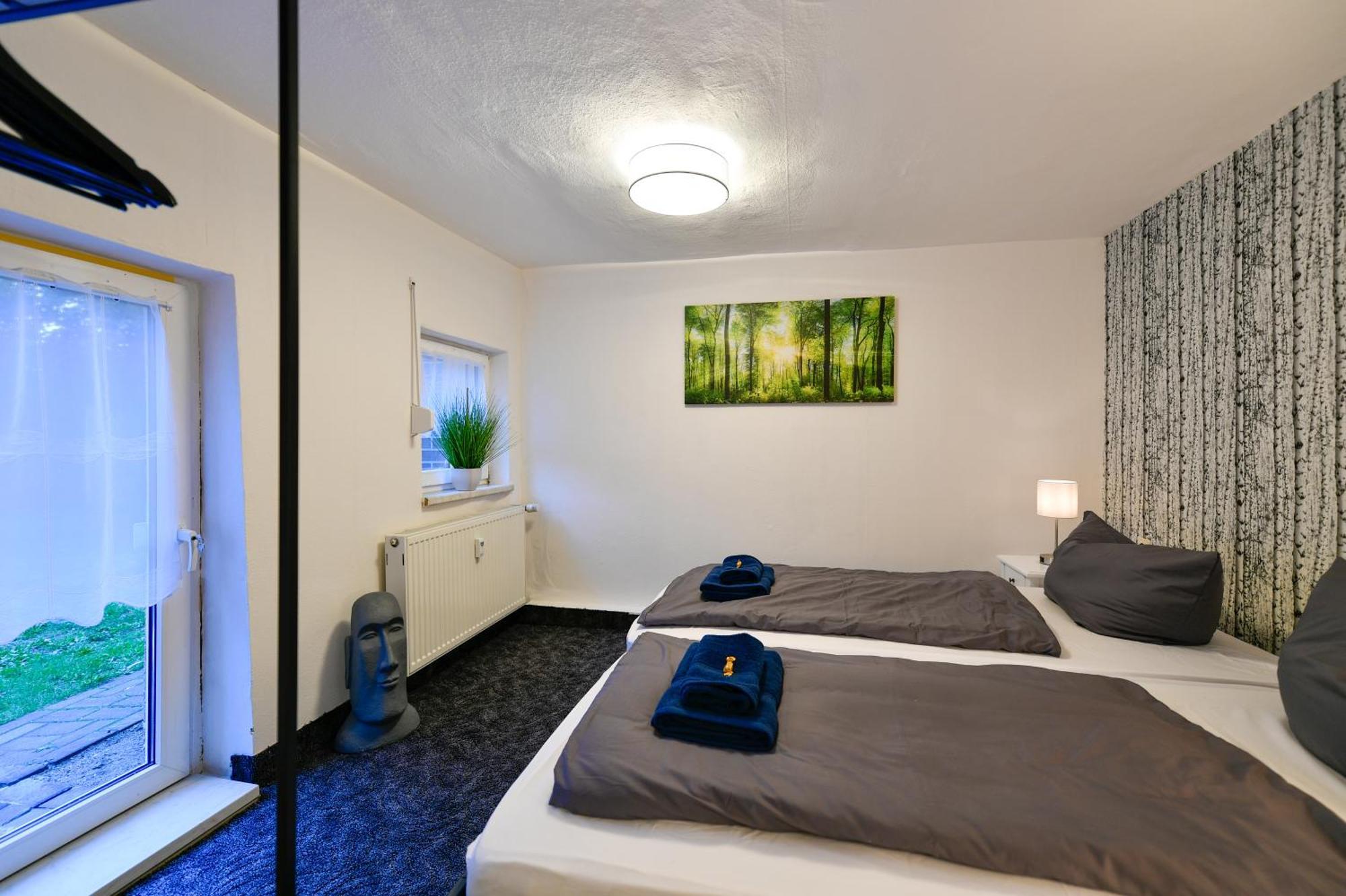 Grosses Spree Apartment, 3 Schlafzimmer Bis 10 Personen, 4X Kfz Parkplatz, Terrasse, Waschtrockner, Wlan, Netflix Cottbus Ngoại thất bức ảnh